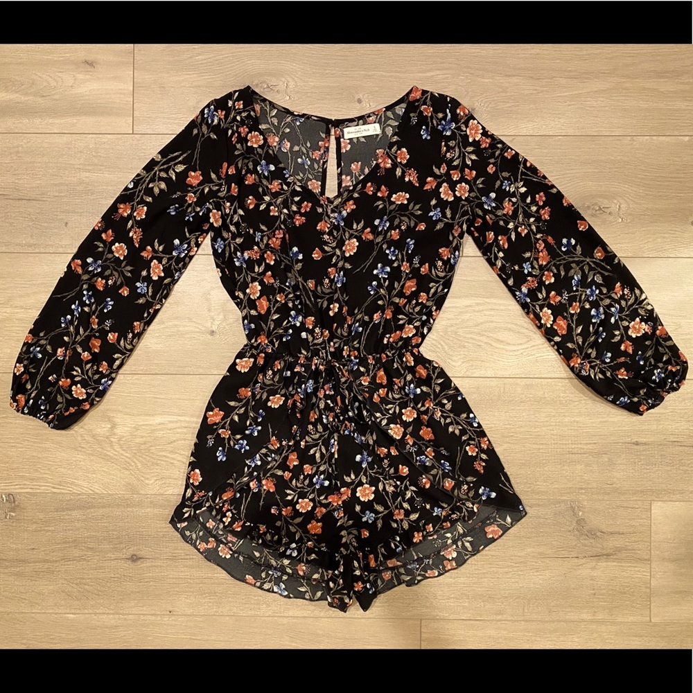 Abercrombie & Fitch Floral Shorts Romper